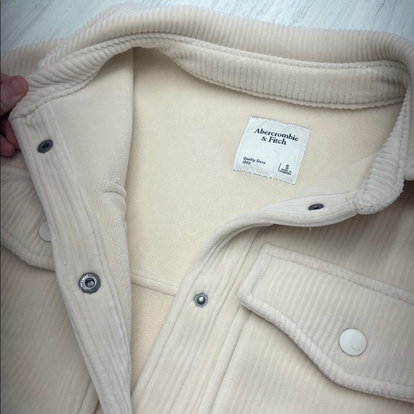 Abercrombie & Fitch Cozy Corduroy Cream Fleece Shacket Jacket Sz S - Picture 9 of 14